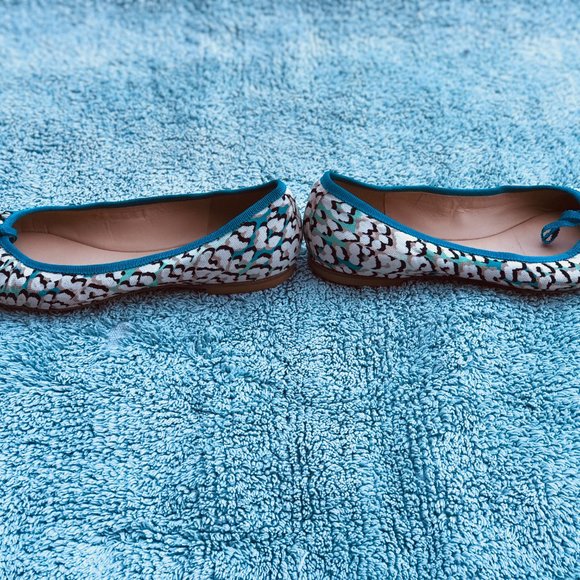 Authentic LONGCHAMP Ile Aux Pantheres Ballerina Flats, Size 6M, Lagoon Color - Picture 4 of 6
